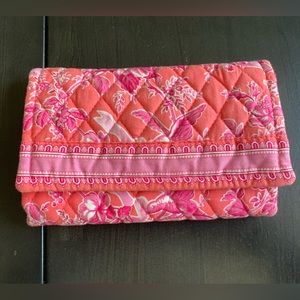 Vera Bradley Hope Toile wallet
